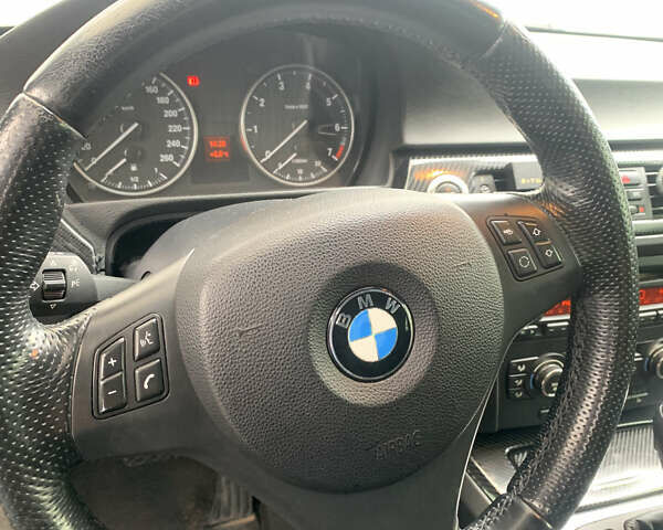 Белый БМВ 3 Серия, объемом двигателя 2 л и пробегом 139 тыс. км за 8500 $, фото 3 на Automoto.ua