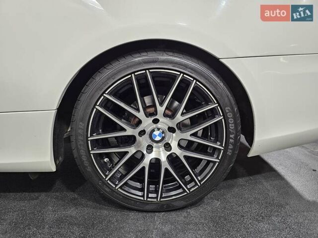 Білий БМВ 3 Серія, об'ємом двигуна 3 л та пробігом 187 тис. км за 11999 $, фото 35 на Automoto.ua