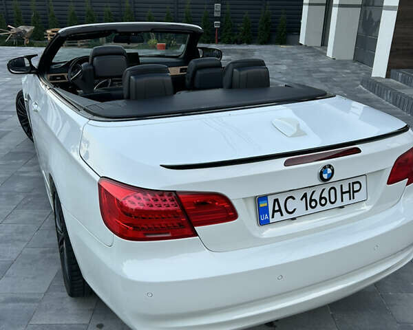 Белый БМВ 3 Серия, объемом двигателя 2 л и пробегом 157 тыс. км за 13500 $, фото 13 на Automoto.ua