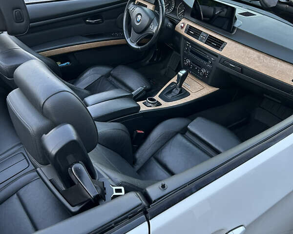 Белый БМВ 3 Серия, объемом двигателя 2 л и пробегом 157 тыс. км за 13500 $, фото 15 на Automoto.ua