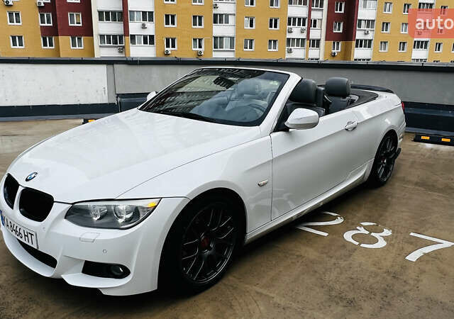 Білий БМВ 3 Серія, об'ємом двигуна 2.98 л та пробігом 136 тис. км за 12200 $, фото 1 на Automoto.ua