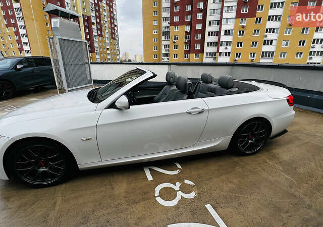 Білий БМВ 3 Серія, об'ємом двигуна 2.98 л та пробігом 136 тис. км за 12200 $, фото 24 на Automoto.ua