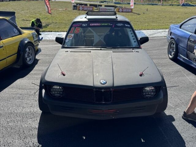 Белый БМВ 3 Серия, объемом двигателя 3 л и пробегом 1 тыс. км за 15000 $, фото 1 на Automoto.ua