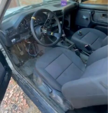 Білий БМВ 3 Серія, об'ємом двигуна 0 л та пробігом 300 тис. км за 1500 $, фото 5 на Automoto.ua