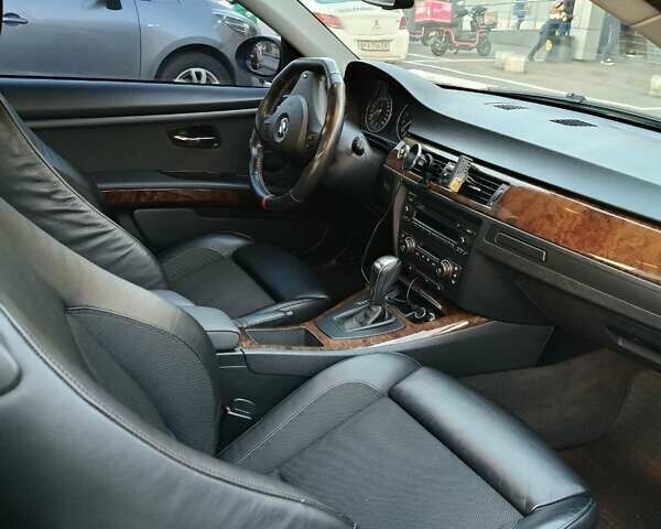 Белый БМВ 3 Серия, объемом двигателя 2.5 л и пробегом 86 тыс. км за 12000 $, фото 13 на Automoto.ua