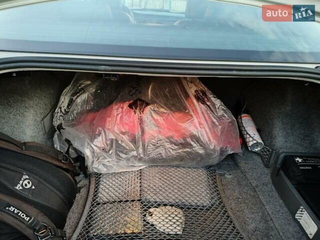 Белый БМВ 3 Серия, объемом двигателя 2.5 л и пробегом 86 тыс. км за 12000 $, фото 10 на Automoto.ua