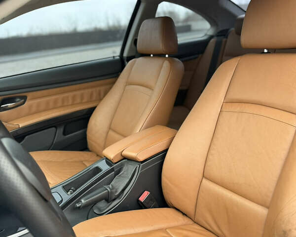 Белый БМВ 3 Серия, объемом двигателя 2 л и пробегом 250 тыс. км за 10499 $, фото 13 на Automoto.ua