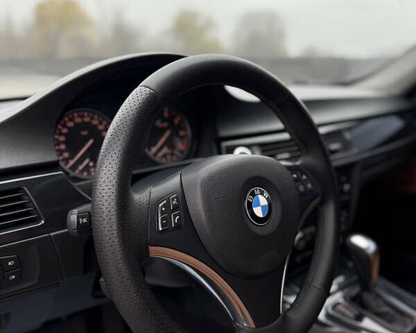 Белый БМВ 3 Серия, объемом двигателя 2 л и пробегом 250 тыс. км за 10499 $, фото 15 на Automoto.ua