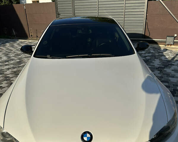 Белый БМВ 3 Серия, объемом двигателя 2 л и пробегом 245 тыс. км за 9200 $, фото 1 на Automoto.ua