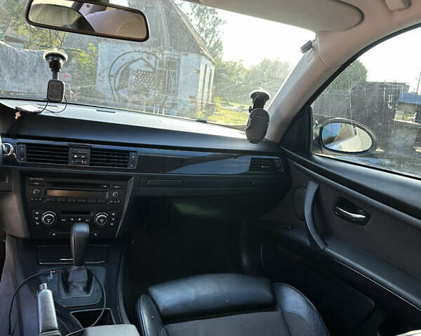 Белый БМВ 3 Серия, объемом двигателя 2 л и пробегом 245 тыс. км за 9200 $, фото 4 на Automoto.ua