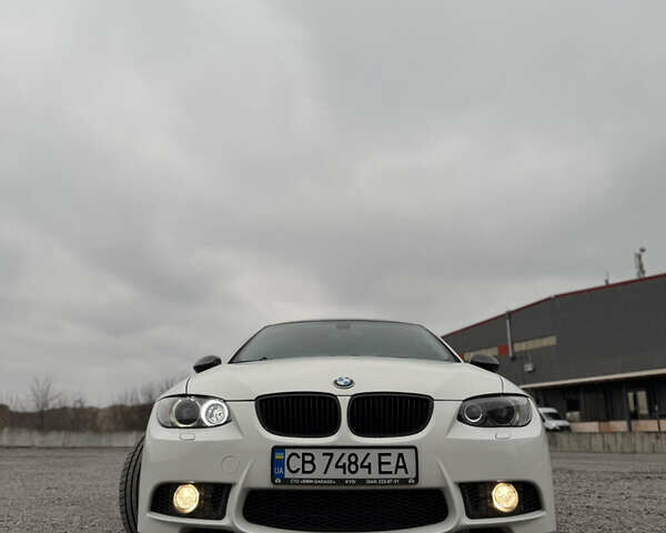 Белый БМВ 3 Серия, объемом двигателя 2 л и пробегом 250 тыс. км за 10499 $, фото 1 на Automoto.ua