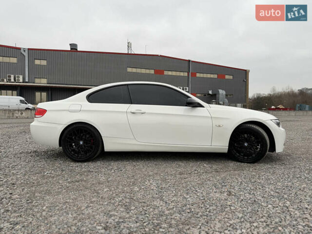 Белый БМВ 3 Серия, объемом двигателя 2 л и пробегом 250 тыс. км за 10499 $, фото 3 на Automoto.ua