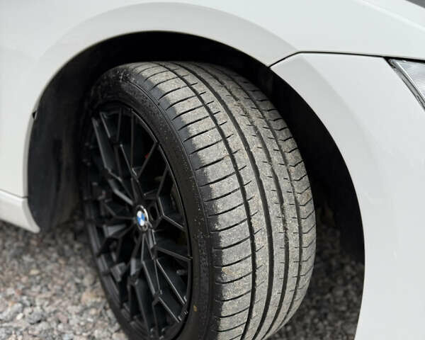 Белый БМВ 3 Серия, объемом двигателя 2 л и пробегом 250 тыс. км за 10499 $, фото 9 на Automoto.ua