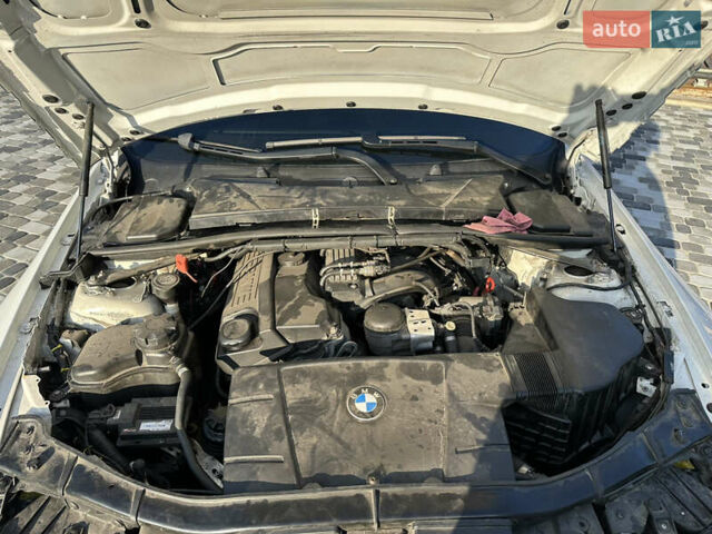 Белый БМВ 3 Серия, объемом двигателя 2 л и пробегом 245 тыс. км за 9200 $, фото 3 на Automoto.ua