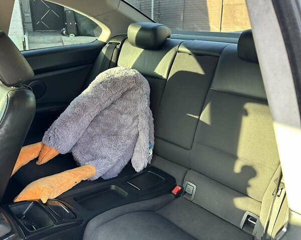 Белый БМВ 3 Серия, объемом двигателя 2 л и пробегом 245 тыс. км за 9200 $, фото 5 на Automoto.ua