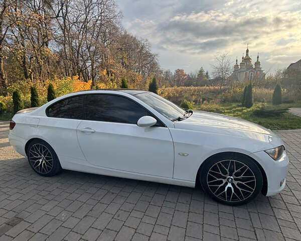 Білий БМВ 3 Серія, об'ємом двигуна 2 л та пробігом 237 тис. км за 8200 $, фото 16 на Automoto.ua