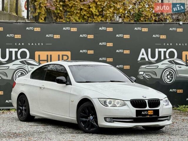 Белый БМВ 3 Серия, объемом двигателя 2.8 л и пробегом 215 тыс. км за 10900 $, фото 1 на Automoto.ua