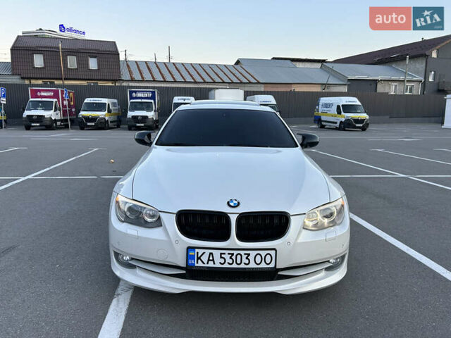 Белый БМВ 3 Серия, объемом двигателя 2.98 л и пробегом 224 тыс. км за 10999 $, фото 3 на Automoto.ua