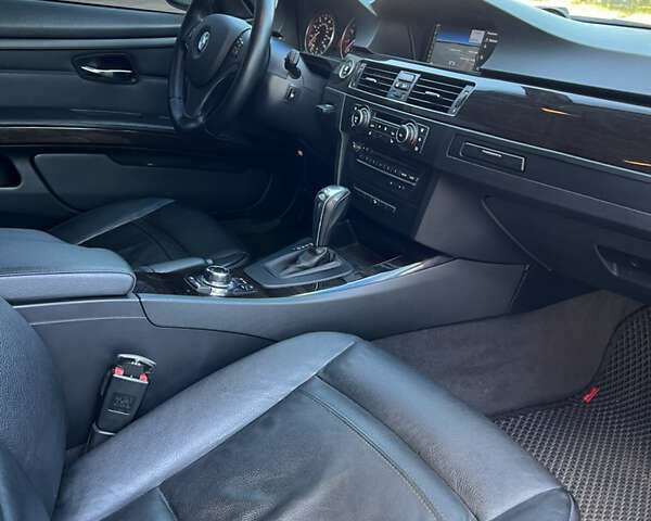 Белый БМВ 3 Серия, объемом двигателя 3 л и пробегом 208 тыс. км за 10800 $, фото 30 на Automoto.ua