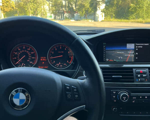 Белый БМВ 3 Серия, объемом двигателя 3 л и пробегом 208 тыс. км за 10800 $, фото 47 на Automoto.ua