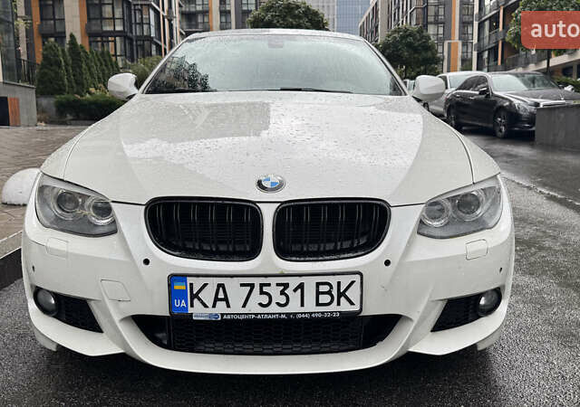 Белый БМВ 3 Серия, объемом двигателя 2.98 л и пробегом 165 тыс. км за 11000 $, фото 9 на Automoto.ua