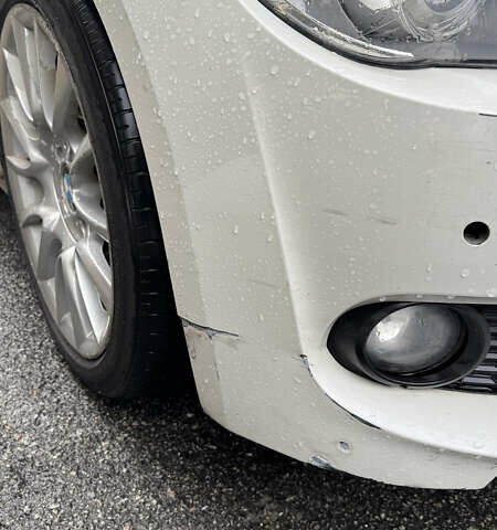 Белый БМВ 3 Серия, объемом двигателя 2.98 л и пробегом 165 тыс. км за 11000 $, фото 13 на Automoto.ua