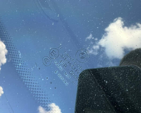 Белый БМВ 3 Серия, объемом двигателя 3 л и пробегом 208 тыс. км за 10800 $, фото 15 на Automoto.ua