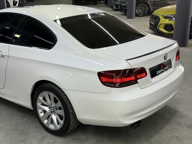 БМВ 3 Серія 2012 у Одесі на Automoto.ua Білий БМВ 3 Серія, об'ємом двигуна 2 л та пробігом 108 тис. км за 10500 $, фото 13 на Automoto.ua