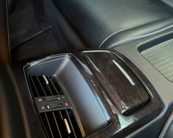 Белый БМВ 3 Серия, объемом двигателя 3 л и пробегом 208 тыс. км за 10800 $, фото 26 на Automoto.ua