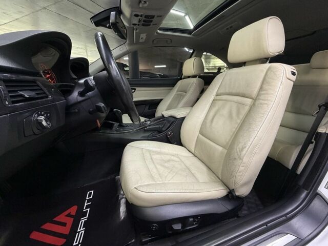 БМВ 3 Серія 2012 у Одесі на Automoto.ua Білий БМВ 3 Серія, об'ємом двигуна 2 л та пробігом 108 тис. км за 10500 $, фото 16 на Automoto.ua