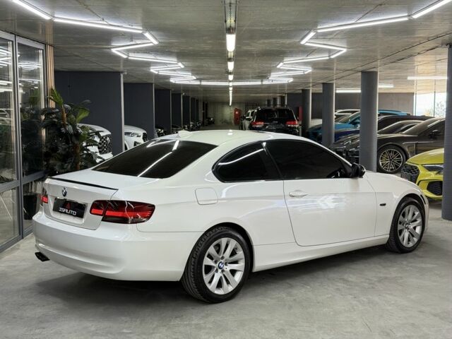 БМВ 3 Серія 2012 у Одесі на Automoto.ua Білий БМВ 3 Серія, об'ємом двигуна 2 л та пробігом 108 тис. км за 10500 $, фото 8 на Automoto.ua