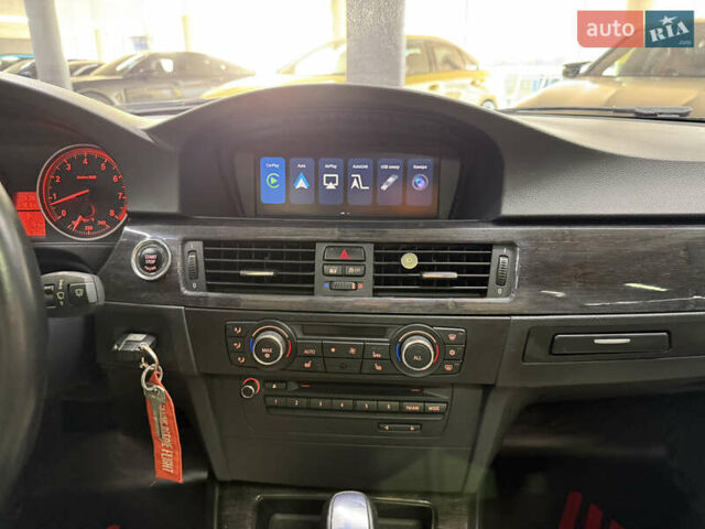 Білий БМВ 3 Серія, об'ємом двигуна 3 л та пробігом 108 тис. км за 10500 $, фото 24 на Automoto.ua