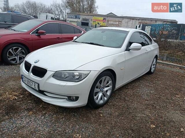 Білий БМВ 3 Серія, об'ємом двигуна 3 л та пробігом 132 тис. км за 10300 $, фото 14 на Automoto.ua