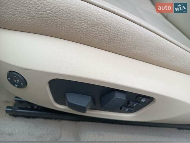 Білий БМВ 3 Серія, об'ємом двигуна 3 л та пробігом 132 тис. км за 10300 $, фото 9 на Automoto.ua