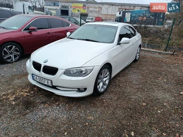 Білий БМВ 3 Серія, об'ємом двигуна 3 л та пробігом 132 тис. км за 10300 $, фото 18 на Automoto.ua