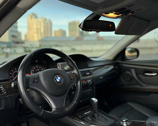 Білий БМВ 3 Серія, об'ємом двигуна 3 л та пробігом 159 тис. км за 12100 $, фото 21 на Automoto.ua