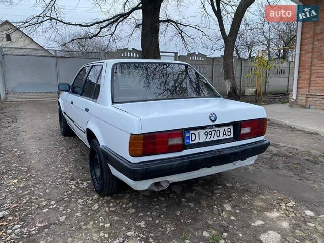 Белый БМВ 3 Серия, объемом двигателя 2.5 л и пробегом 300 тыс. км за 1400 $, фото 6 на Automoto.ua