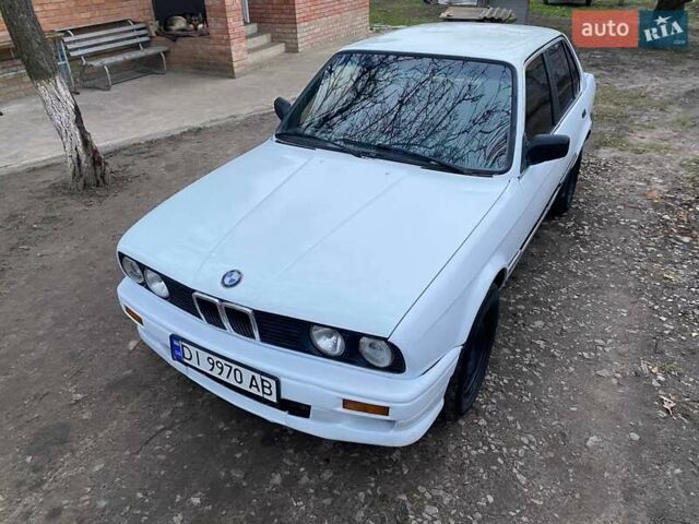 Белый БМВ 3 Серия, объемом двигателя 2.5 л и пробегом 300 тыс. км за 1400 $, фото 3 на Automoto.ua