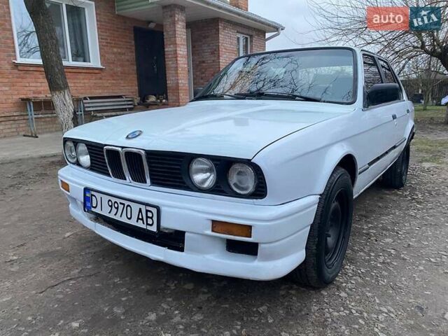 Белый БМВ 3 Серия, объемом двигателя 2.5 л и пробегом 300 тыс. км за 1400 $, фото 2 на Automoto.ua