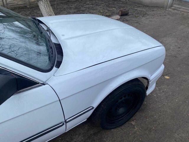 Белый БМВ 3 Серия, объемом двигателя 2.5 л и пробегом 340 тыс. км за 1400 $, фото 20 на Automoto.ua