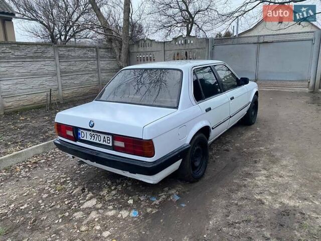 Белый БМВ 3 Серия, объемом двигателя 2.5 л и пробегом 300 тыс. км за 1400 $, фото 12 на Automoto.ua