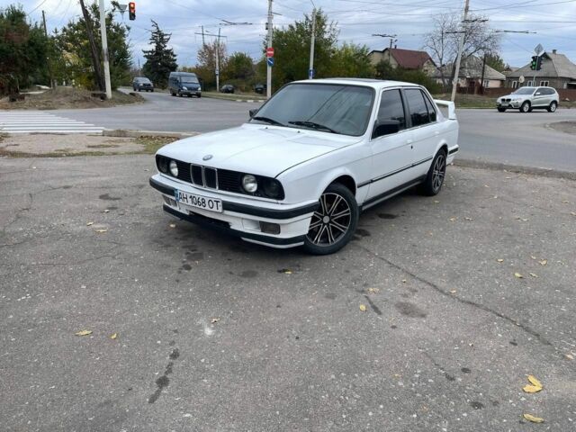 Білий БМВ 3 Серія, об'ємом двигуна 1.6 л та пробігом 250 тис. км за 1487 $, фото 8 на Automoto.ua