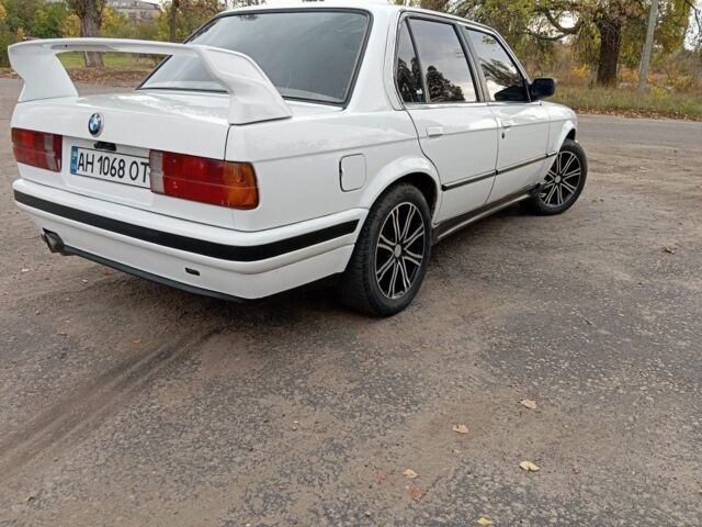 Білий БМВ 3 Серія, об'ємом двигуна 1.6 л та пробігом 250 тис. км за 1487 $, фото 4 на Automoto.ua