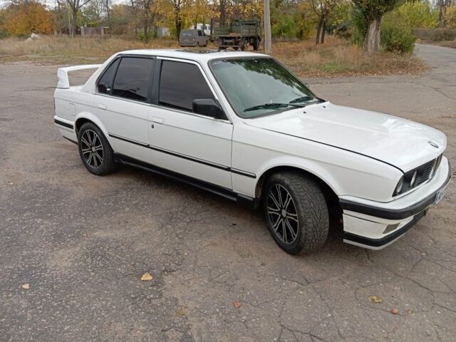 Білий БМВ 3 Серія, об'ємом двигуна 1.6 л та пробігом 250 тис. км за 1487 $, фото 2 на Automoto.ua