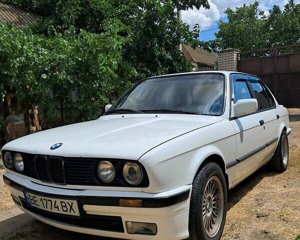 Білий БМВ 3 Серія, об'ємом двигуна 1.8 л та пробігом 1 тис. км за 3000 $, фото 9 на Automoto.ua