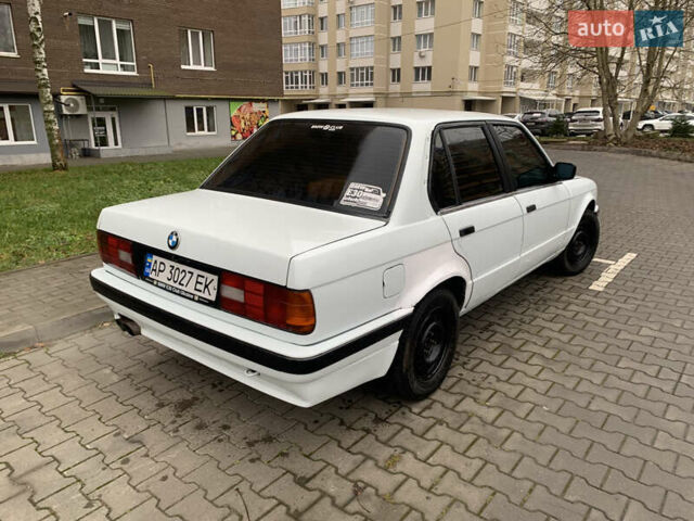 Білий БМВ 3 Серія, об'ємом двигуна 1.8 л та пробігом 300 тис. км за 2000 $, фото 3 на Automoto.ua