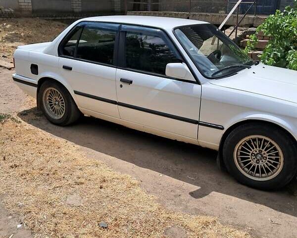 Білий БМВ 3 Серія, об'ємом двигуна 1.8 л та пробігом 1 тис. км за 3000 $, фото 8 на Automoto.ua