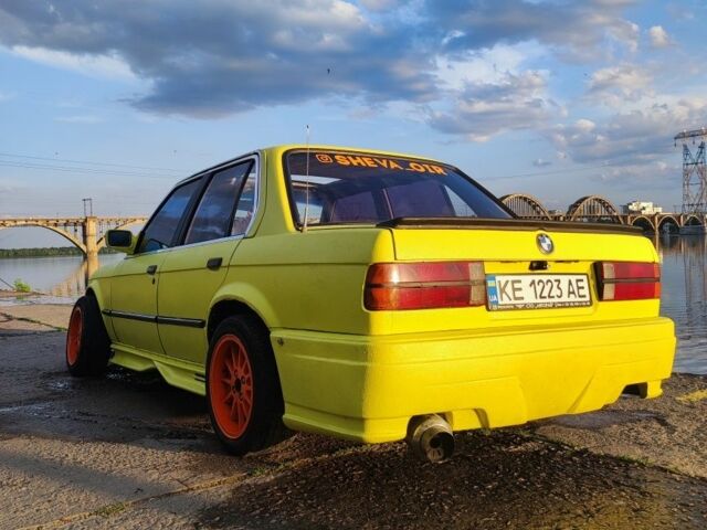 Белый БМВ 3 Серия, объемом двигателя 1.8 л и пробегом 250 тыс. км за 1600 $, фото 6 на Automoto.ua