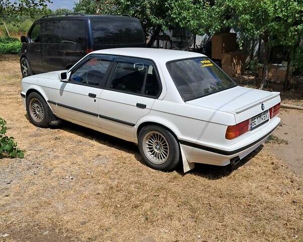 Білий БМВ 3 Серія, об'ємом двигуна 1.8 л та пробігом 1 тис. км за 3000 $, фото 6 на Automoto.ua