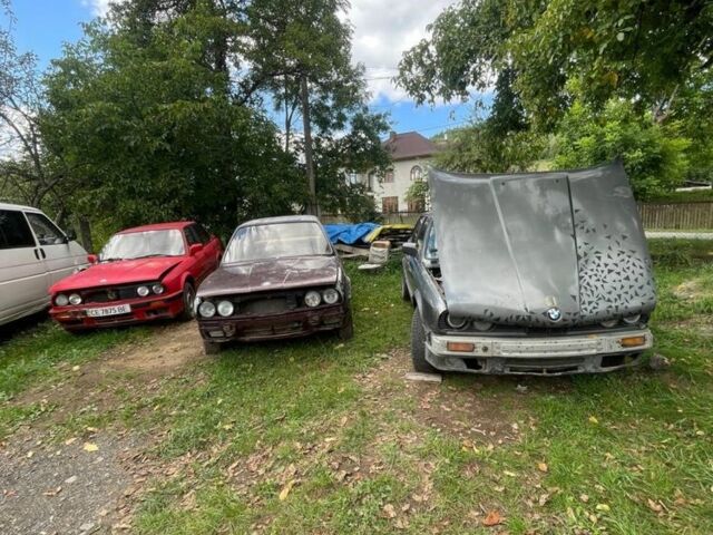 Білий БМВ 3 Серія, об'ємом двигуна 1.8 л та пробігом 100 тис. км за 499 $, фото 14 на Automoto.ua